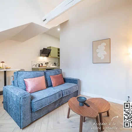 Le Cheverny ~ Centre-ville ~ Arrivee Autonome 투르